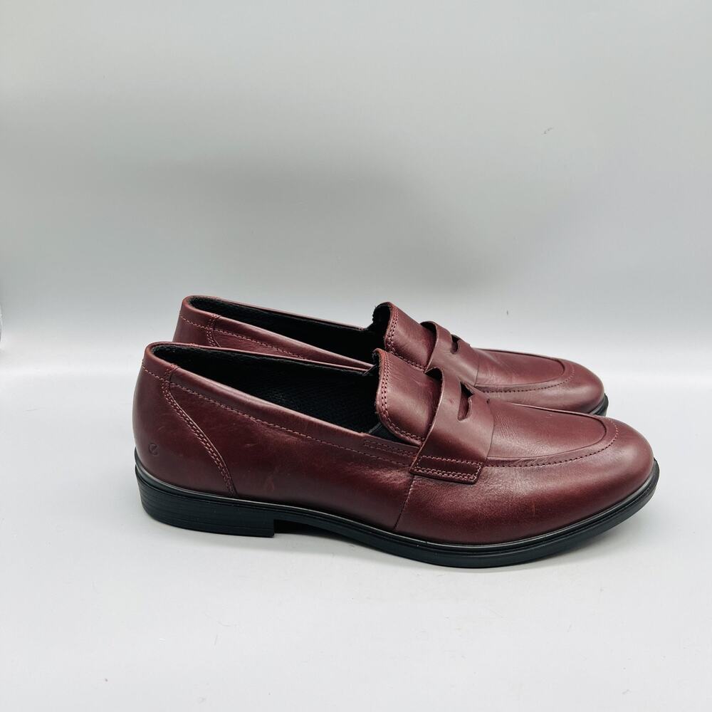 ECCO Shoes Womens 9.5 Red Leather Penny Loafers Slip On Walking Comfort Casual